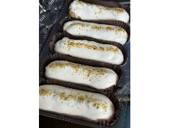 Эклер ДУБАЙСКИЙ с белой глазурью 0,325 кг(5*065кг) Десертные истории
